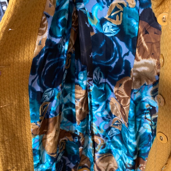 Beth Bowely Coat with Silk Lining, size 4 - Picture 2 of 8